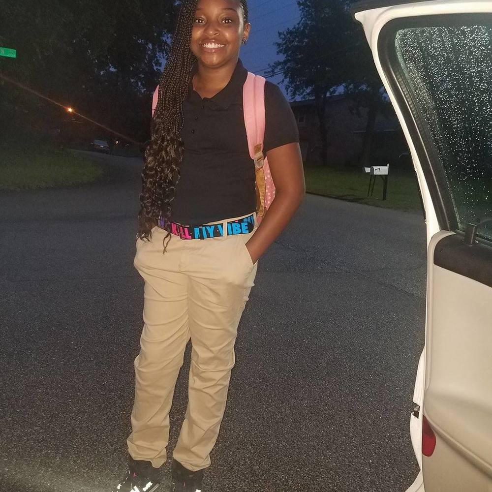 Meet your Posher, Camora